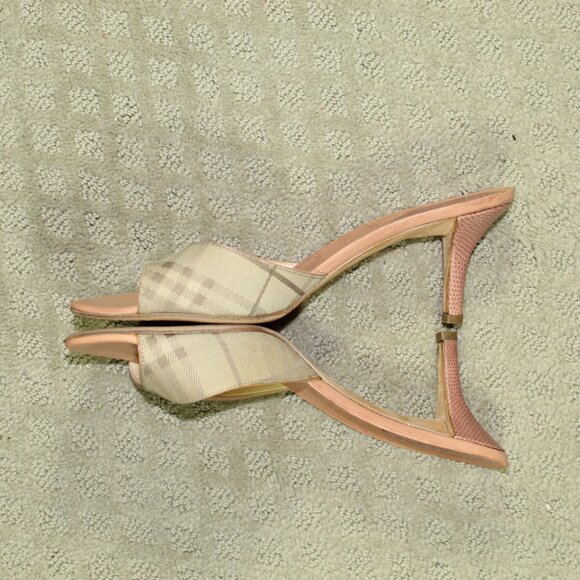 Burberry Women 7.5 / 38 Check Slides Beige Plaid Mule Sandal 3" Kitten Heel - Picture 4 of 6